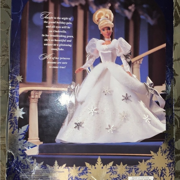 Barbie Holiday Vintage Cinderella Doll - Picture 3 of 8